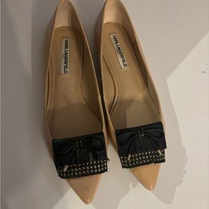 Karl Lagerfeld Nancy tan and black patent leather flats size 10
